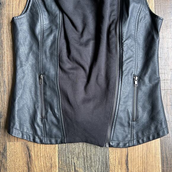 Olive & Oak Women’s Large Moto Vest Faux Leather Knit Panel Zip Black Sleeveless - Picture 5 of 9